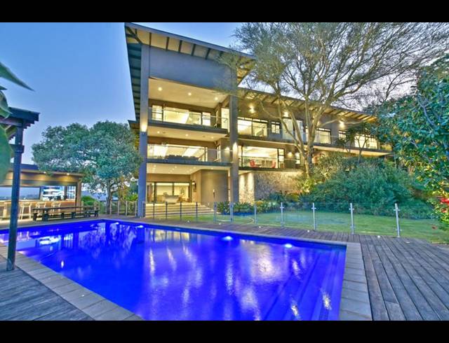 6 BEDROOM HOUSE FOR SALE IN NORTHCLIFF